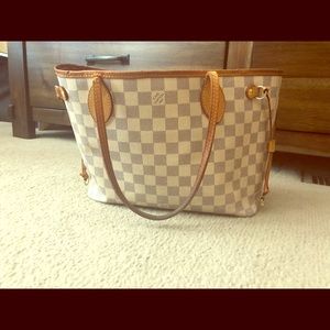 Louis Vuitton Neverfull
